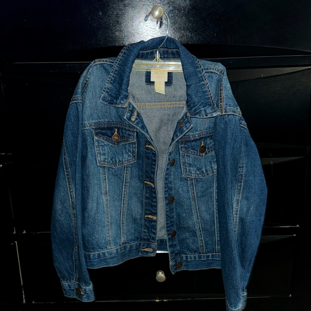 Jacket for girls barely used